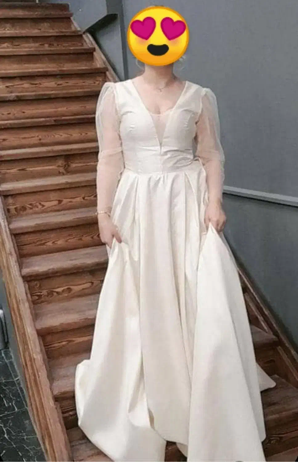 لباس مجلسی در حد نو|لباس|قائم‌شهر, |دیوار