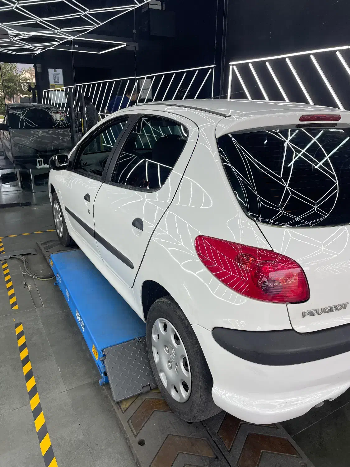 پژو ۲۰۶ مدل ۸۹|خودرو سواری و وانت|رشت, کاکتوس|دیوار