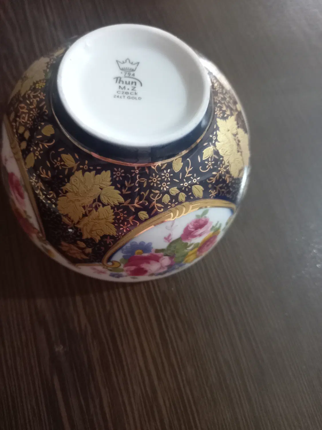 ست ۶ عددی کاسه کلکسیونی تزئین شده با طلای ۲۴ عیار|کلکسیون اشیاء عتیقه|تهران, بلوار کشاورز|دیوار