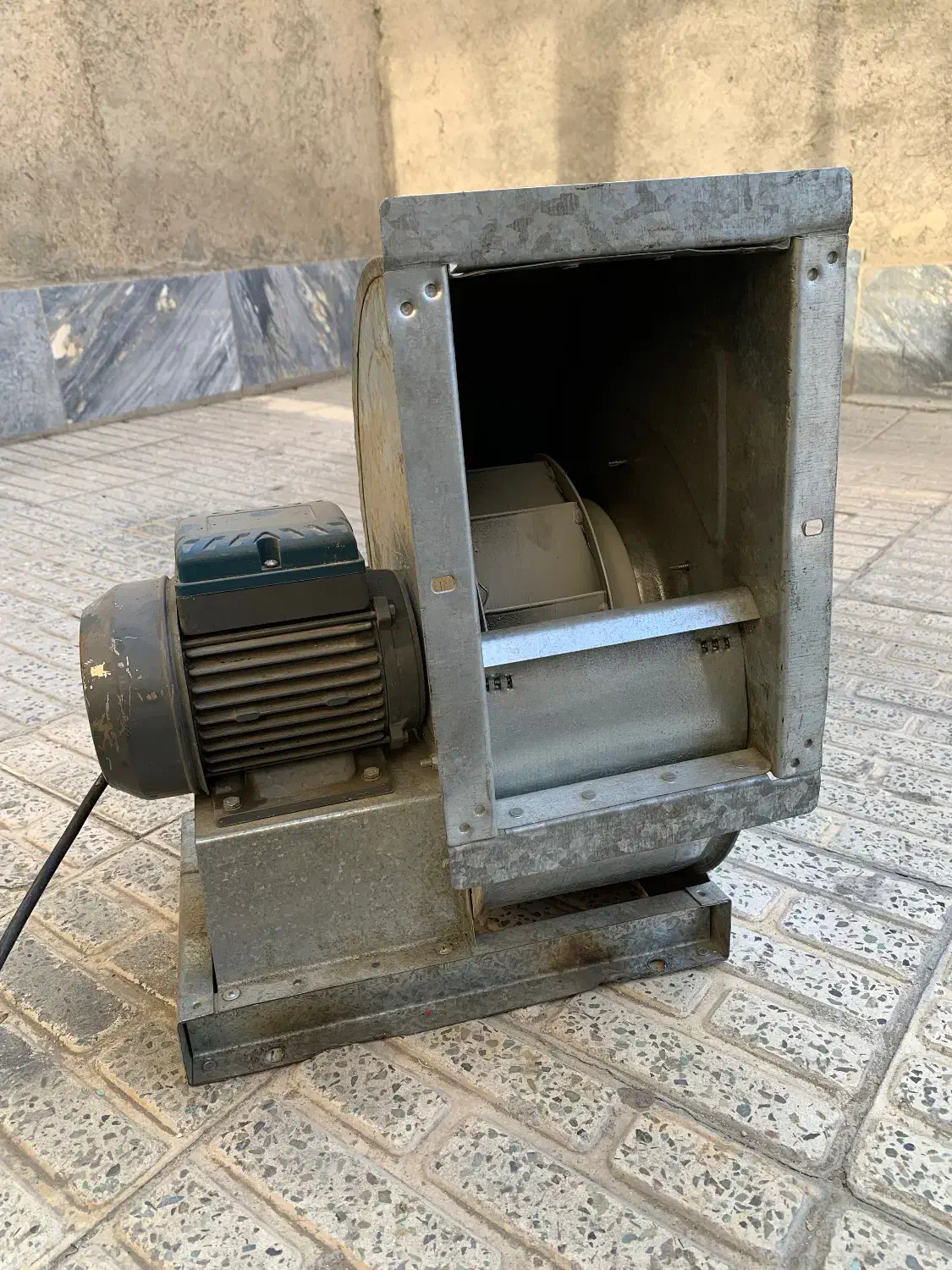 سانیفیوژ تسویه هوا دهنه ۴۰ سانت|پنکه و تصفیهکنندهٔ هوا|ملایر, |دیوار