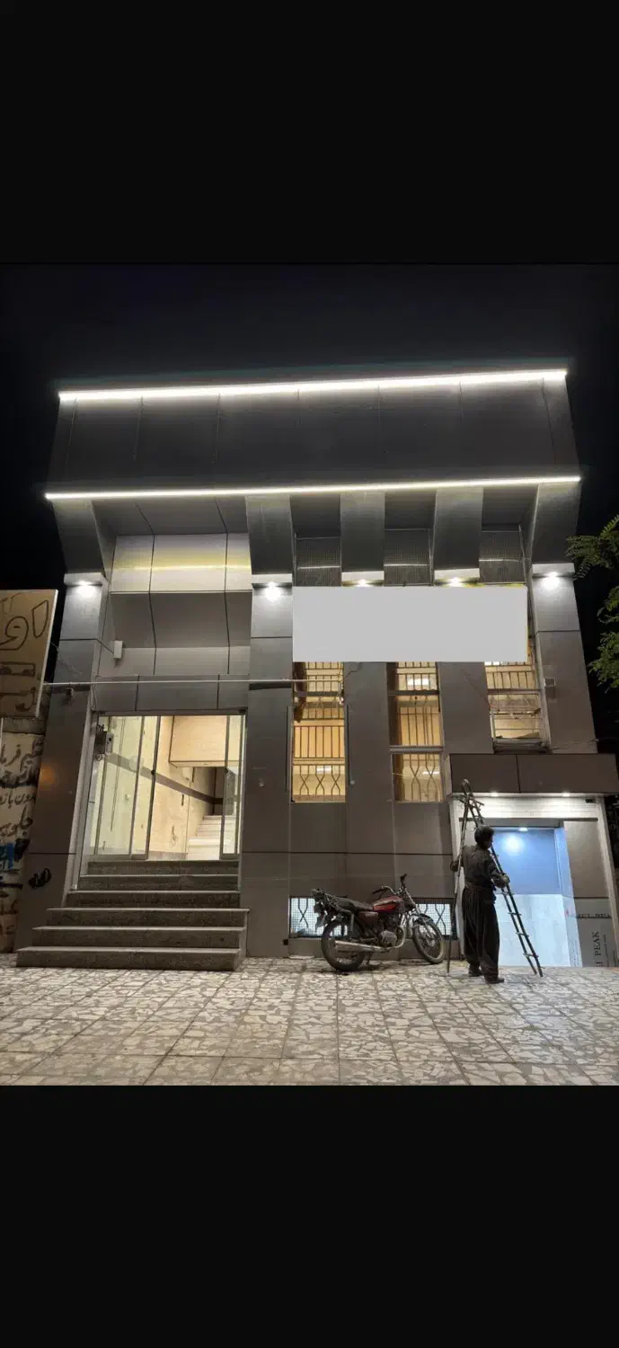 مغازه تجاری تقاطع میرحسینی و طباطبایی|اجارهٔ مغازه و غرفه|زاهدان, |دیوار