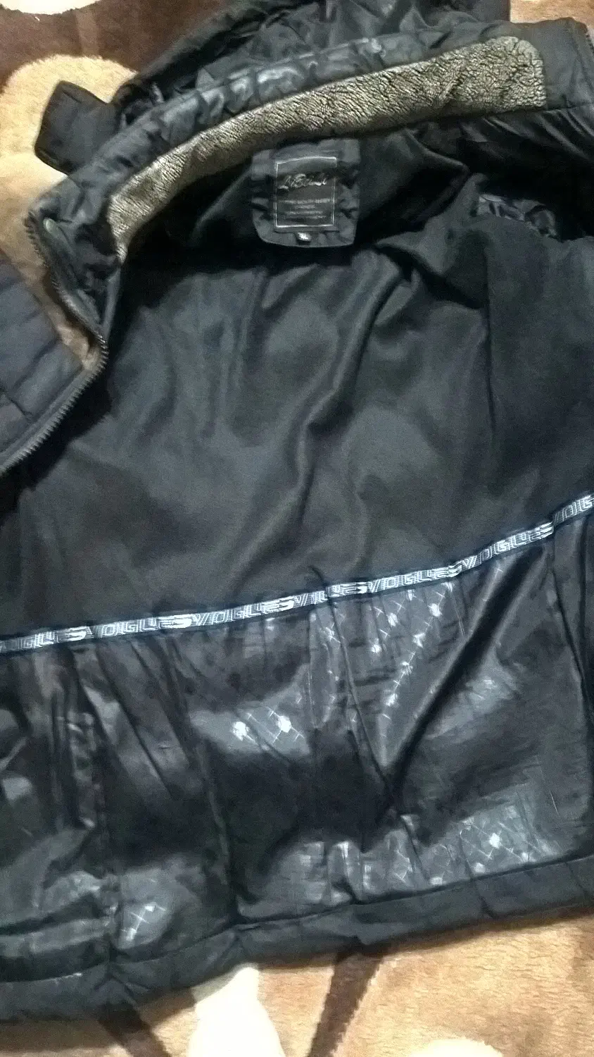 کاپشن مردانه|لباس|رشت, پارک شهر|دیوار