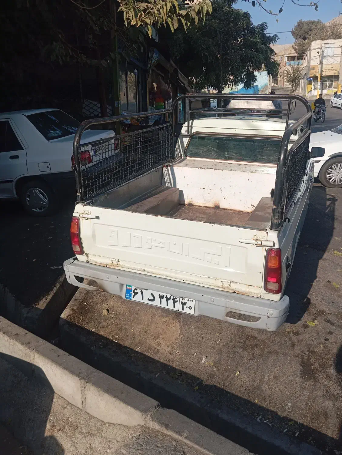 پیکان وانت بار حمل بار باربری کل کرج با کارگر|خدمات حمل و نقل|کرج, باغستان|دیوار