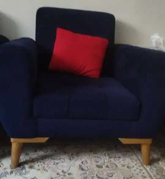 مبل ۷نفره|مبلمان خانگی و میز عسلی|شاهینشهر, مسکن مهر|دیوار