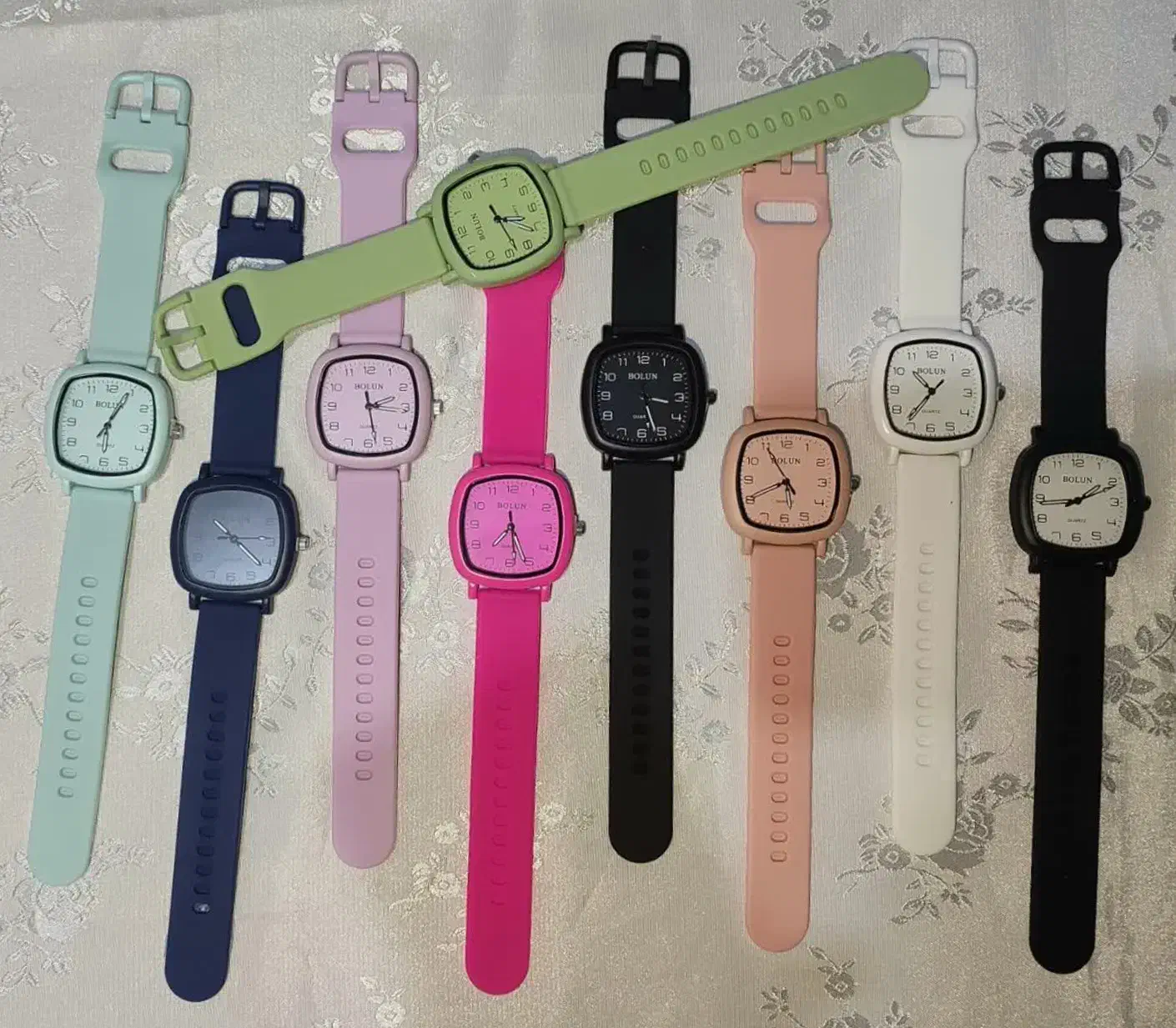 ساعت مچی نوجوان|ساعت|اردبیل, |دیوار