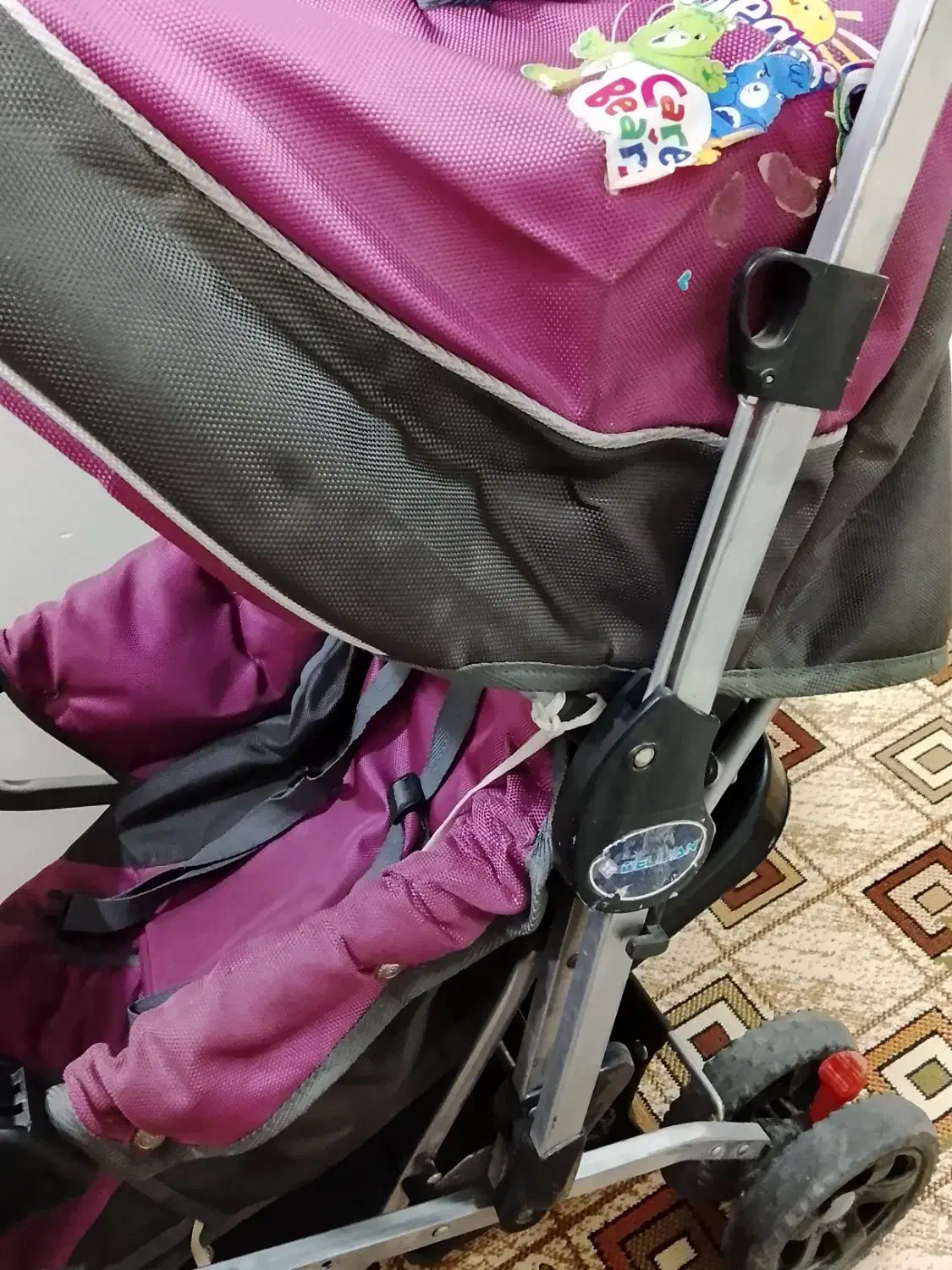 کالسکه بچه سالم و بدون ایراد|کالسکه و لوازم جانبی|بروجرد, |دیوار