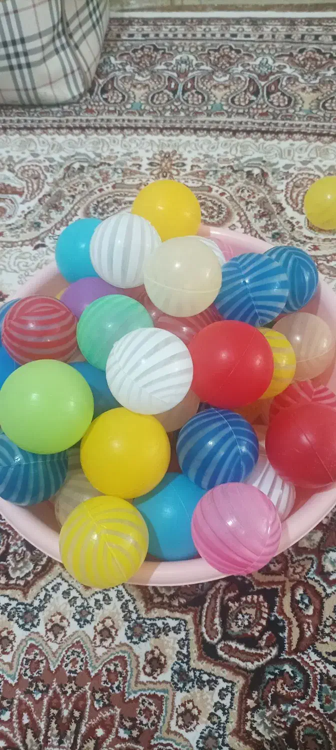 اسباب بازی|اسباب‌بازی بچه|شیروان (خراسان), |دیوار