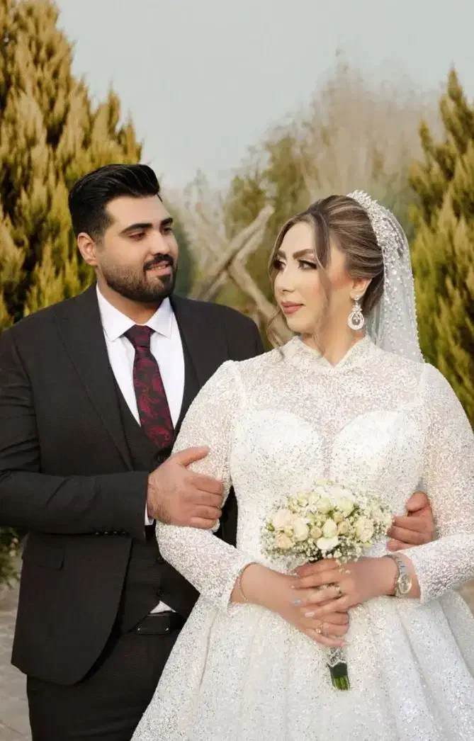 نیازمند زوج و عروس داماد مدل عکاسی|خدمات پذیرایی، مراسم|صدرا-فارس, فاز ۱|دیوار