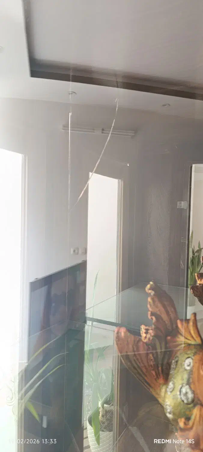 ویترین|بوفه، ویترین، کنسول|برخوار, |دیوار