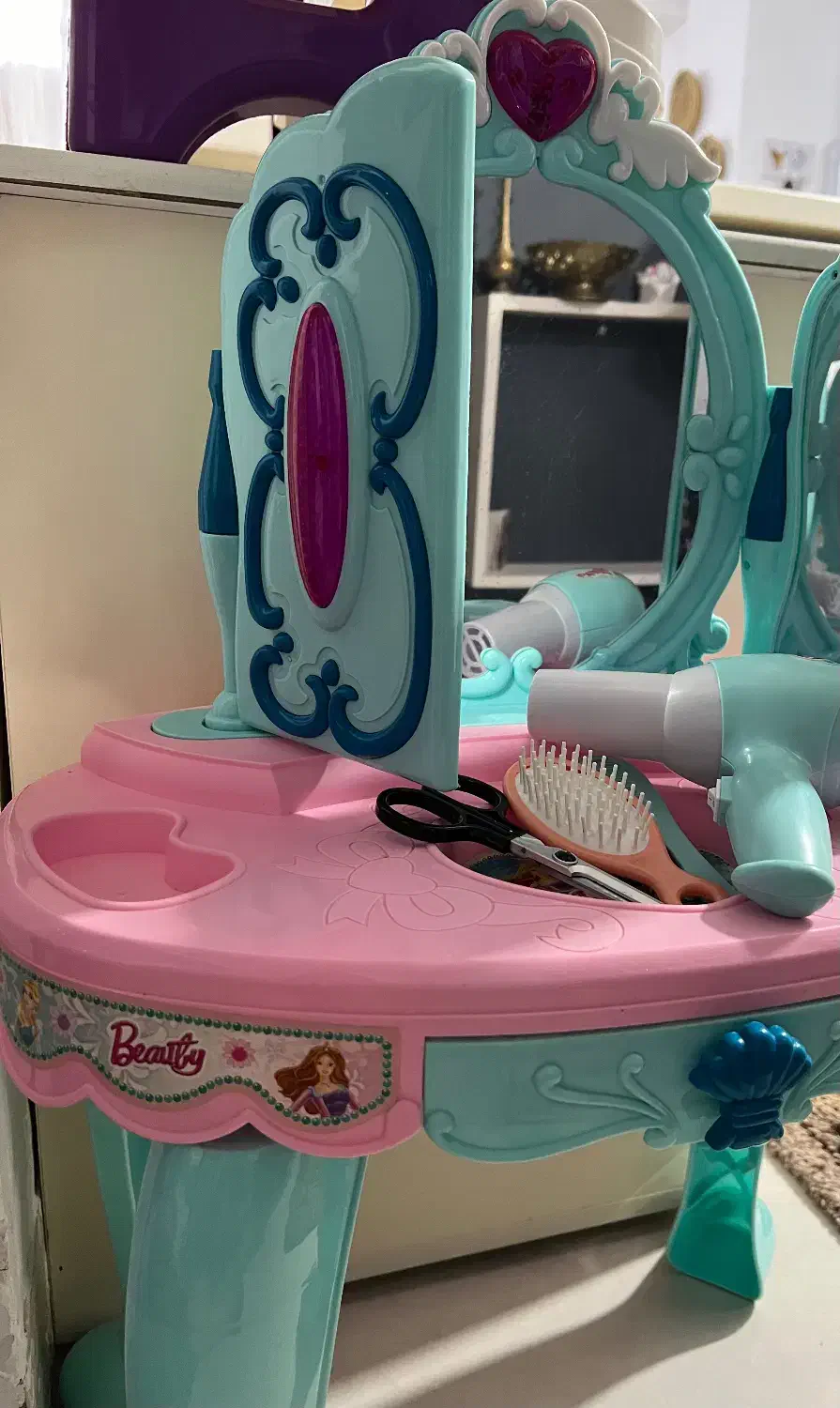 میز آرایش و سوپری|اسباب و اثاث بچه|شیراز, بریجستون|دیوار