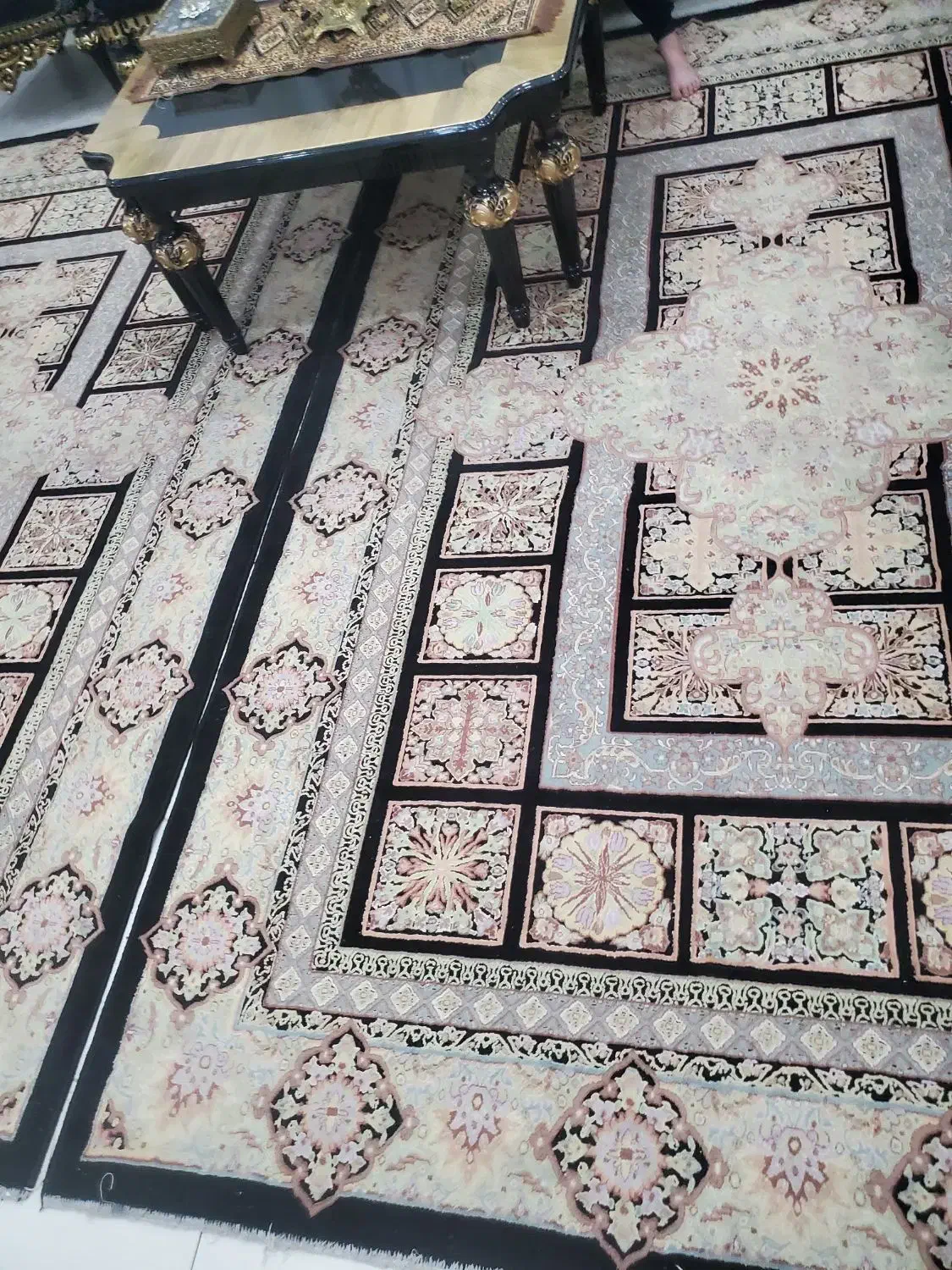 فرش ابریشمی|فرش|چهارباغ, |دیوار