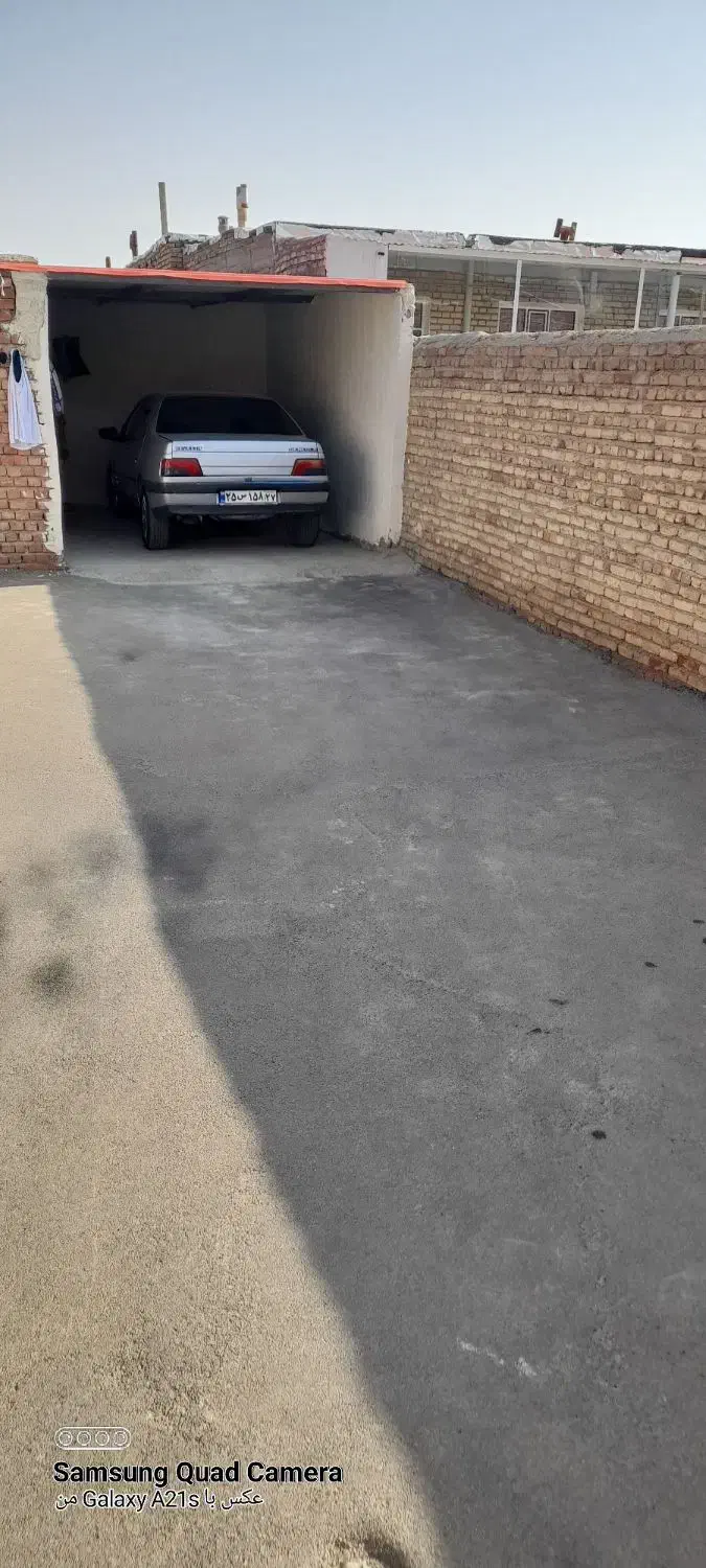 حیاط مسکونی روستای میناس|فروش خانه و ویلا|سلماس, |دیوار