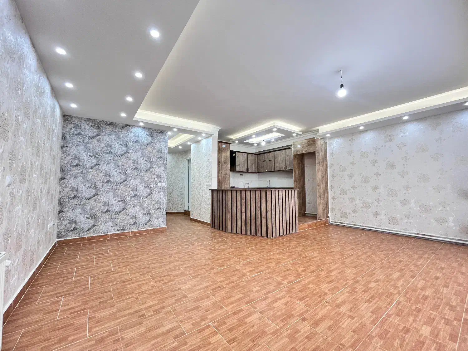 فروش واحد لوکس ۸۵ متر دو خواب در فاز ۲ سهند|فروش آپارتمان|تبریز, |دیوار