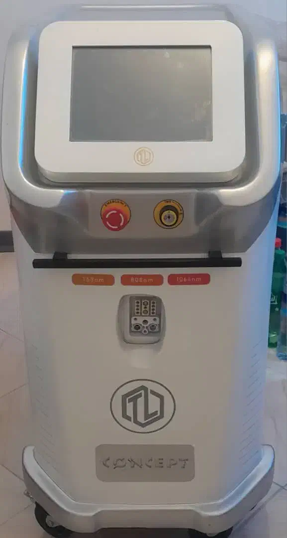 دستگاه لیزر مو زائد alexander|آرایشی، بهداشتی، درمانی|پردیس, فاز ۳|دیوار