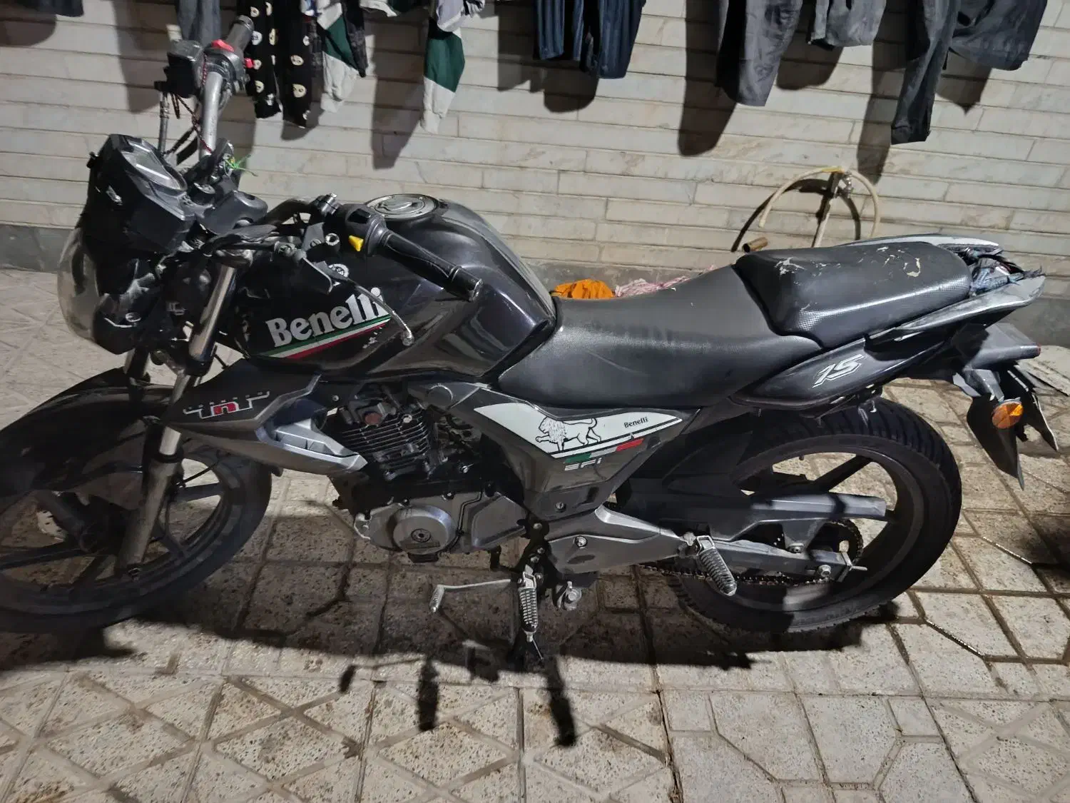 متور بنلی 150TNT مدل 98 مشکی|موتورسیکلت|اسلام‌شهر, مظفریه|دیوار