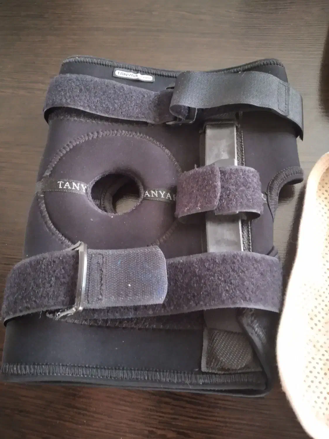 زانو بند|پزشکی|ری, شهرری|دیوار