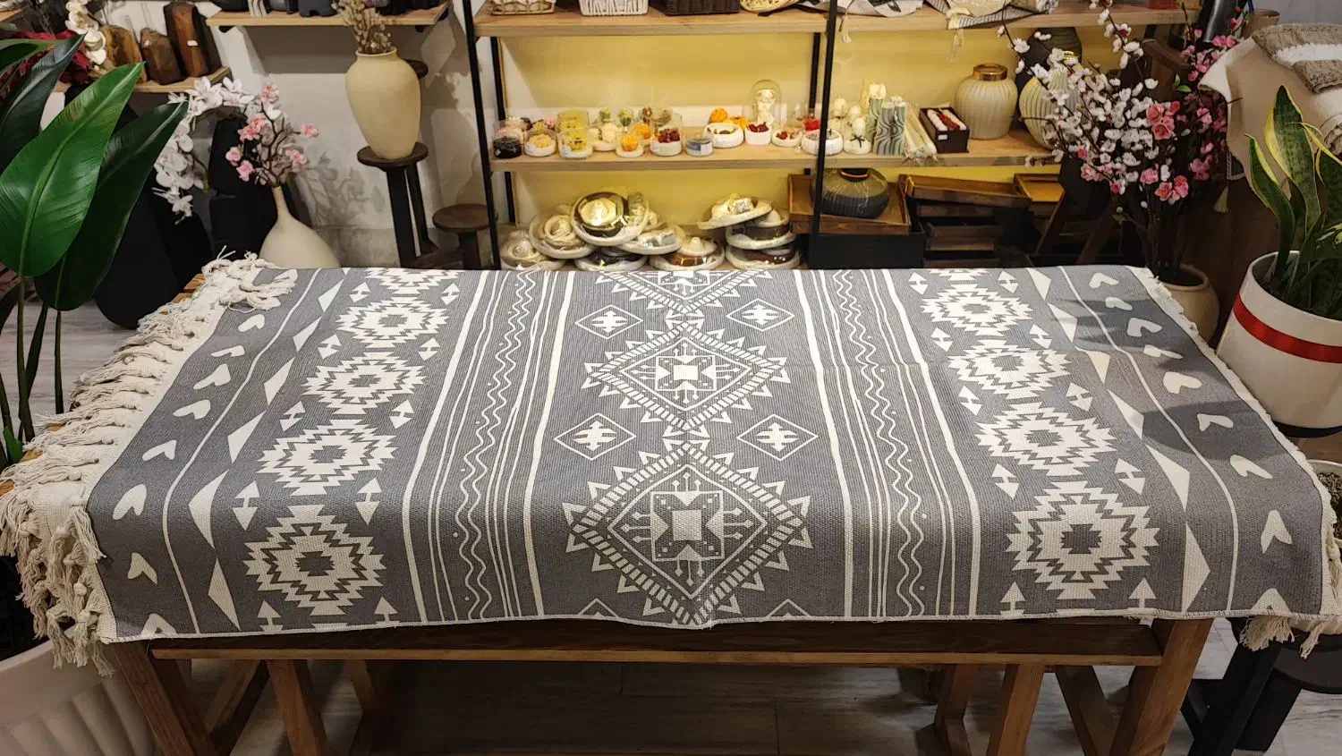 فرشینه وارداتی|فرش|گرگان, |دیوار