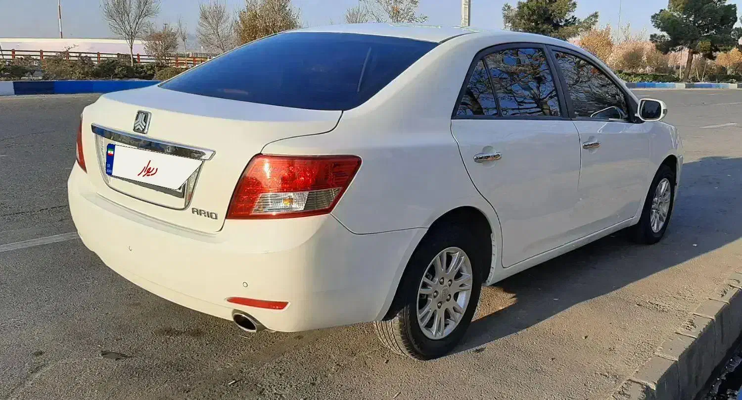 آریو دنده ای مدل ۱۴۰۰|خودرو سواری و وانت|تبریز, |دیوار