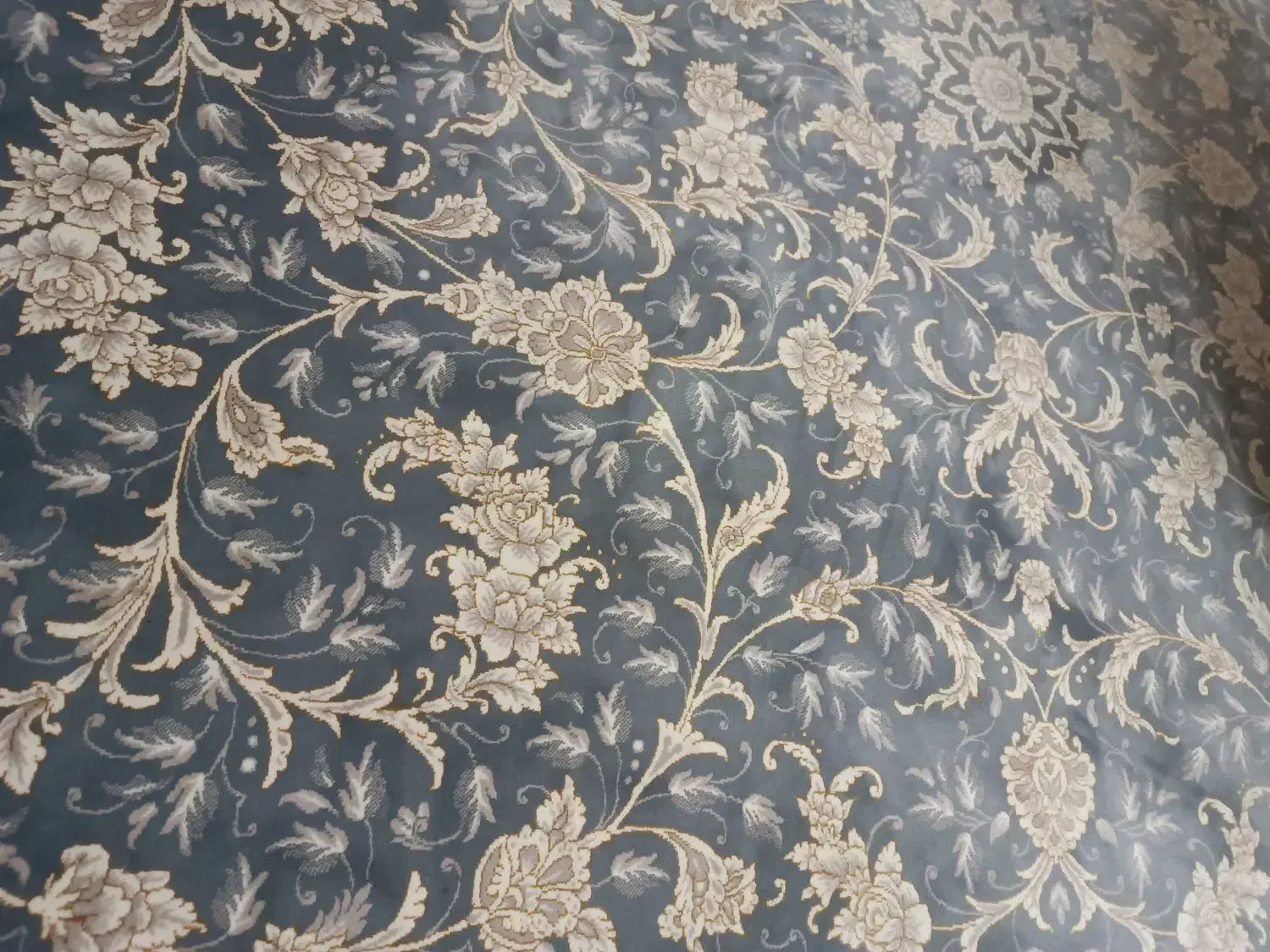 فرش ماشینی|فرش|اراک, |دیوار