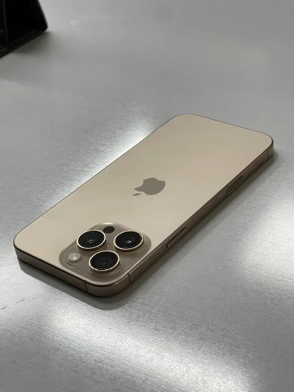 آیفون ۱۶ پرومکس ۲۵۶دو سیم zaaگارانتی دار شرکتی|موبایل|کرمانشاه, |دیوار