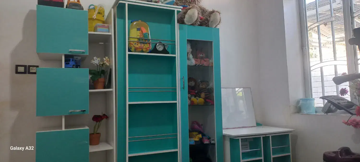 فروش کمد و تخت خواب نوجوان و میز تی وی|تخت و سرویس خواب|داراب, |دیوار