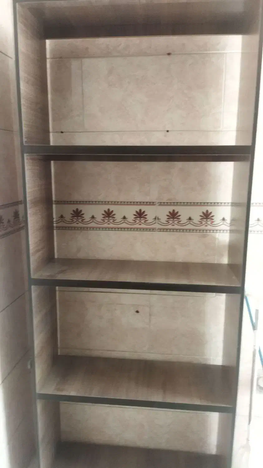 قفسه چوبی|کتابخانه، شلف، قفسههای دیواری|کبودرآهنگ, |دیوار