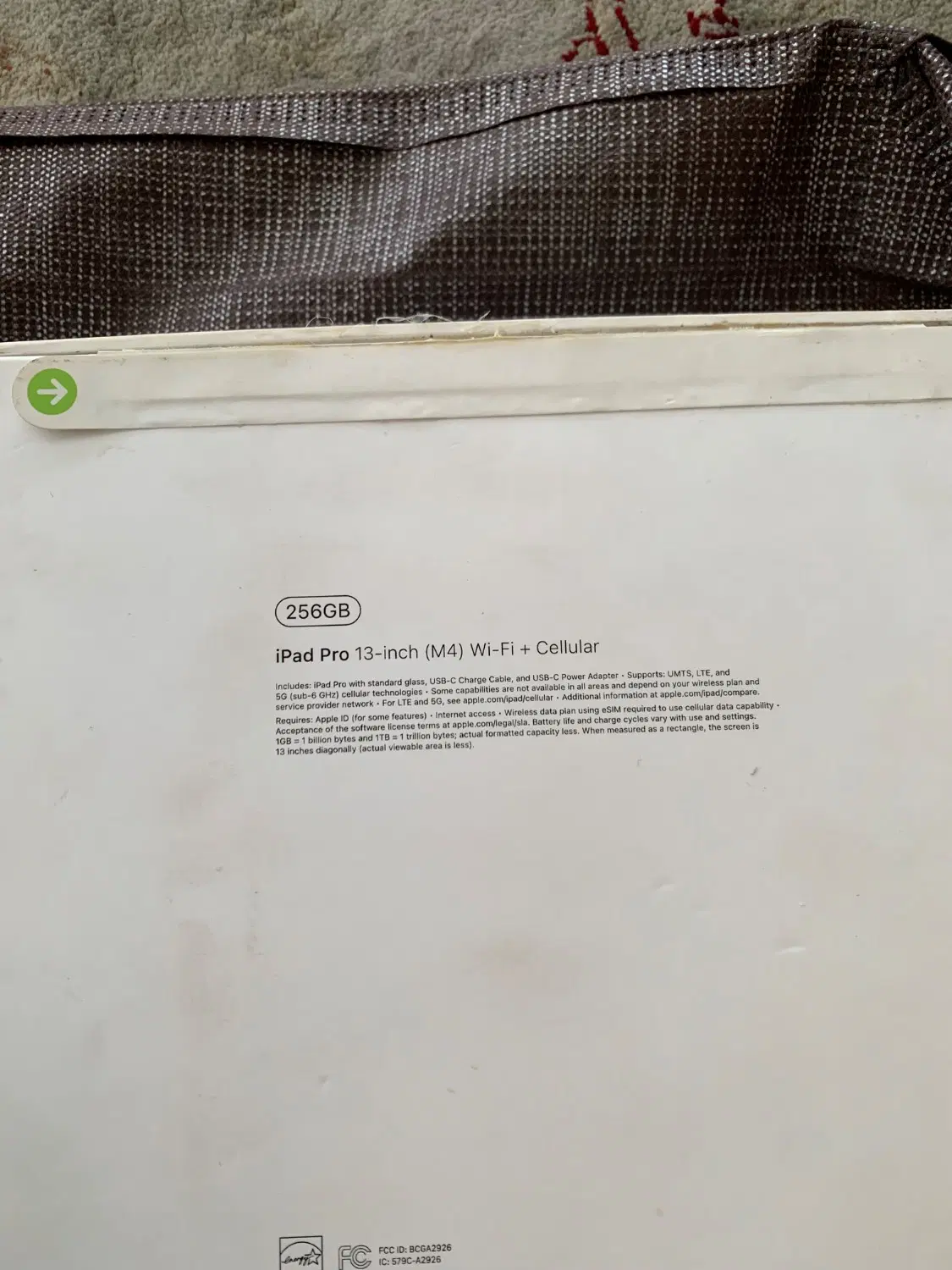 ipad Pro 13 inch|تبلت|فردیس, ثابتی|دیوار