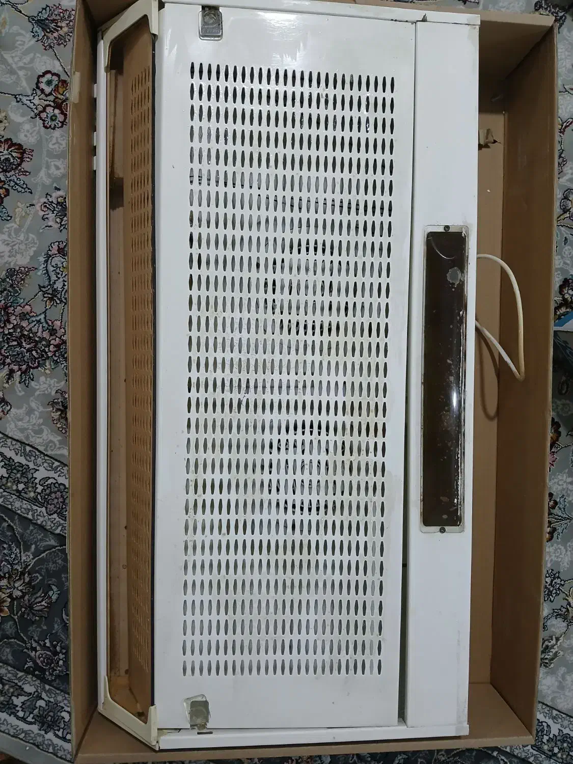 هود|هود|الیگودرز, |دیوار