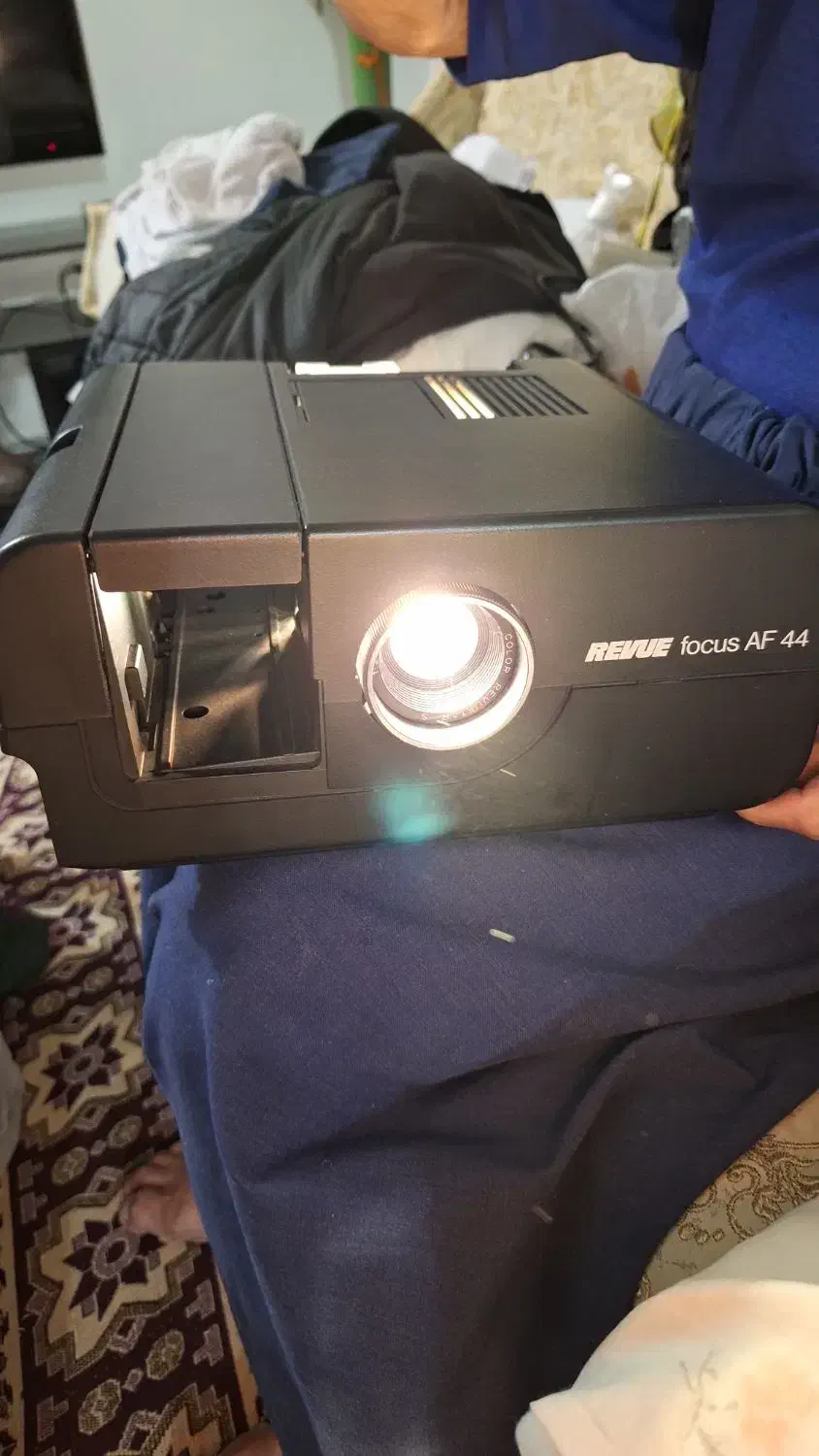 پروژکتور سالم|تلویزیون و پروژکتور|خوی, |دیوار