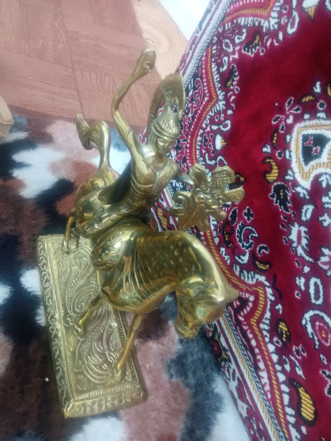 اسب برنز درتبریزمیباشد|صنایع دستی و سایر لوازم تزئینی|صوفیان, |دیوار