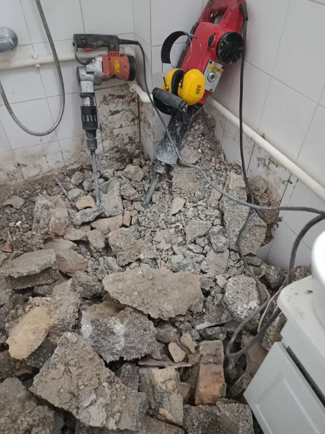 تخریب وکنده کاری بادستگاه|خدمات پیشه و مهارت|گرگان, |دیوار