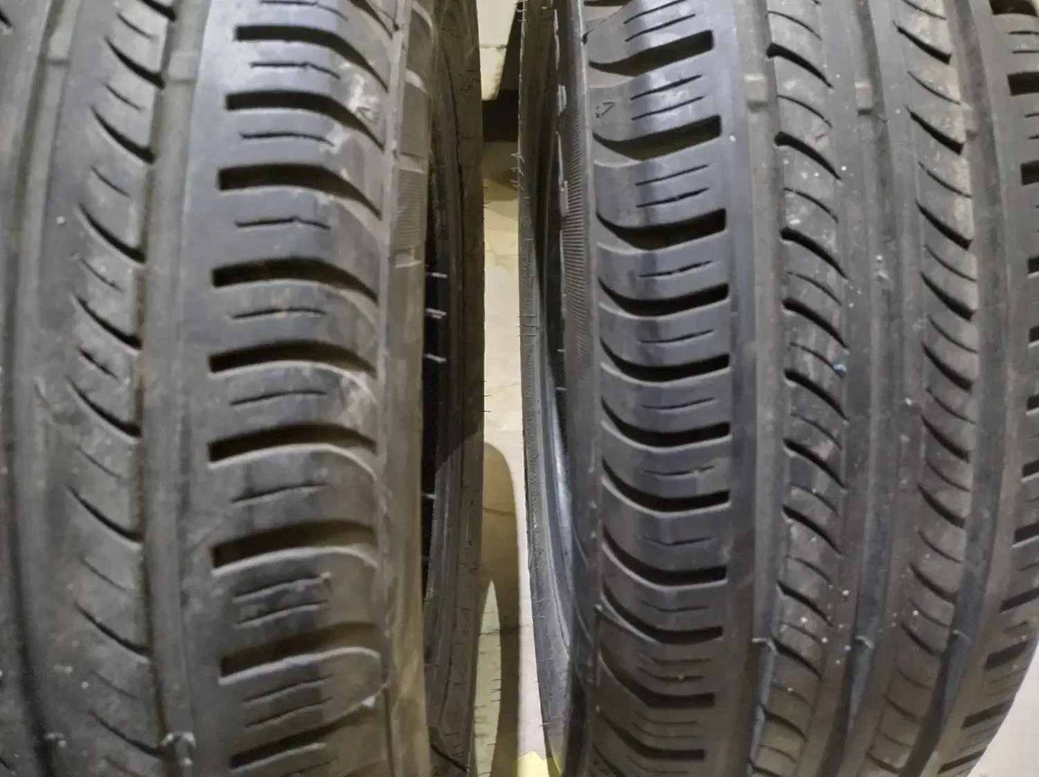 لاستیک سمند|قطعات یدکی و لوازم جانبی|هشتگرد, شهرک کوثر|دیوار