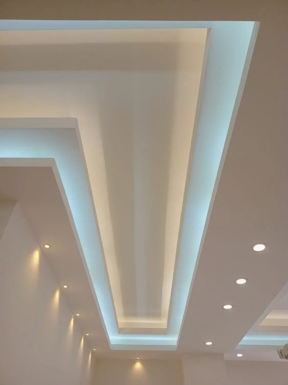 نیازمندهمکاردرنقاشی|استخدام معماری، عمران و ساختمانی|زنجان, |دیوار