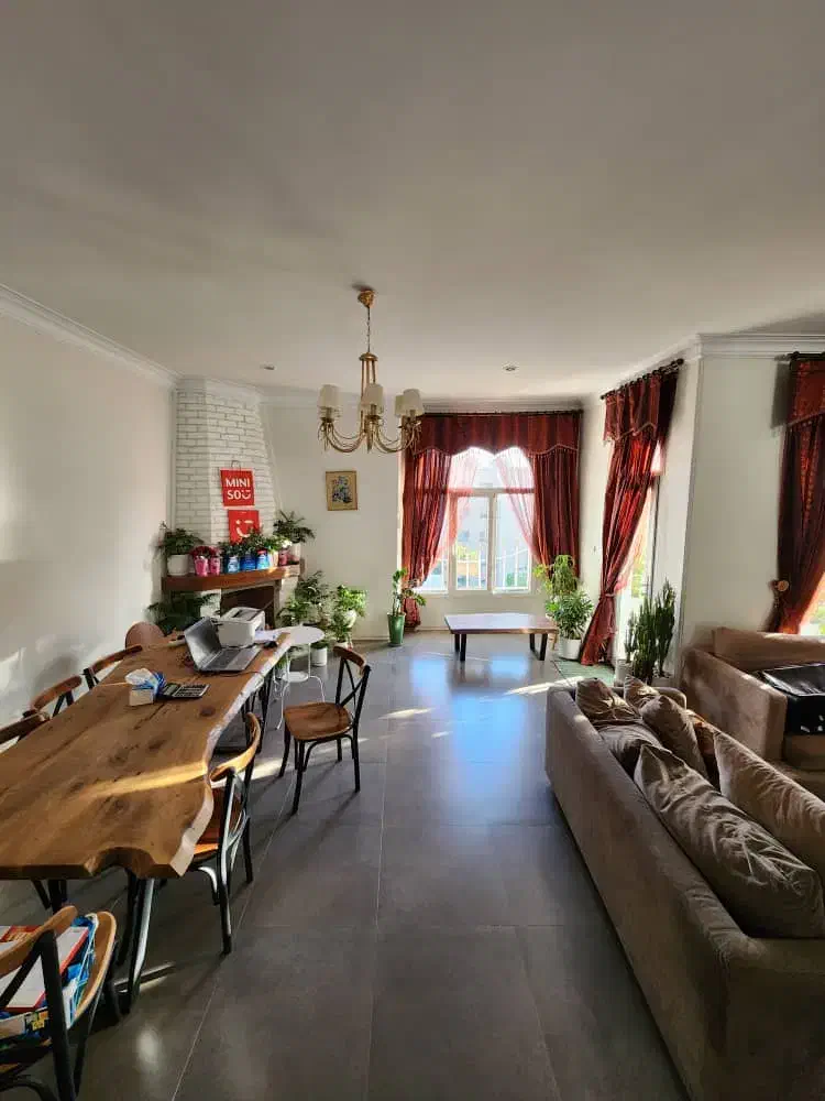 آپارتمان دولت ۱۸۵متر ۳خواب فول امکانات