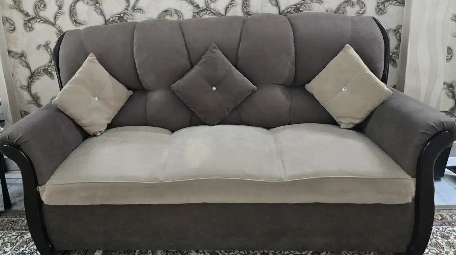 مبلمان|مبلمان خانگی و میز عسلی|تهران, صد دستگاه|دیوار