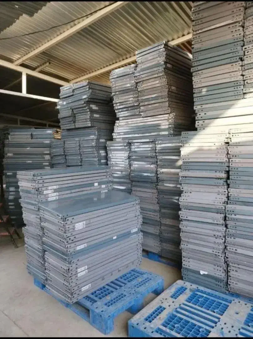 فروش و خریدار قفسه فلزی تعداد بالا|فروشگاه و مغازه|کرج, ترمینال کلانتری|دیوار