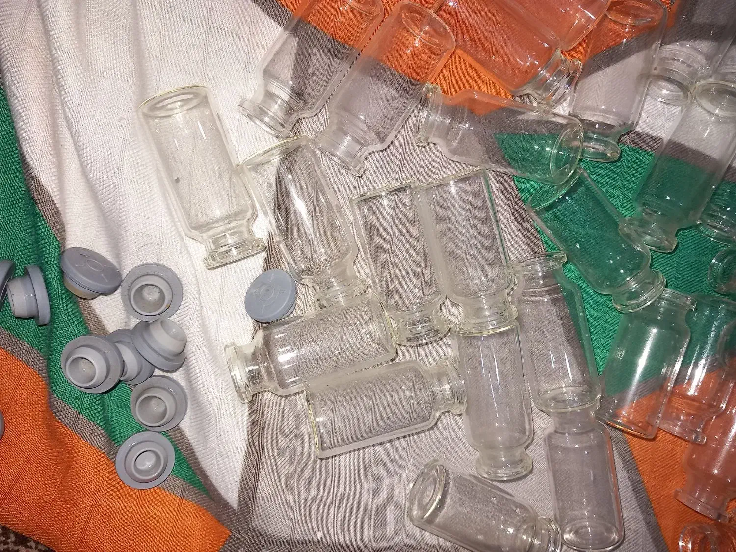 شیشه گیفت ویال|صنایع دستی و سایر لوازم تزئینی|شیراز, کرونی(خاتونک)|دیوار