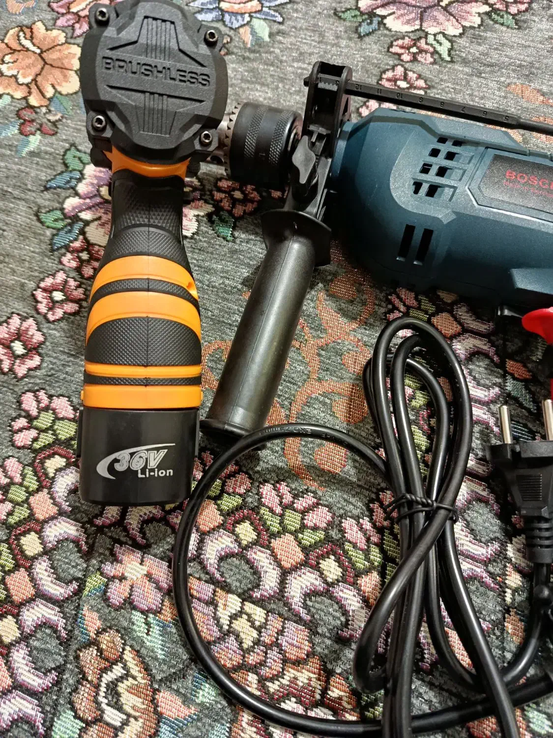 یک عدد دلر سیمی و شارژی|ابزارآلات|دشتابی, |دیوار