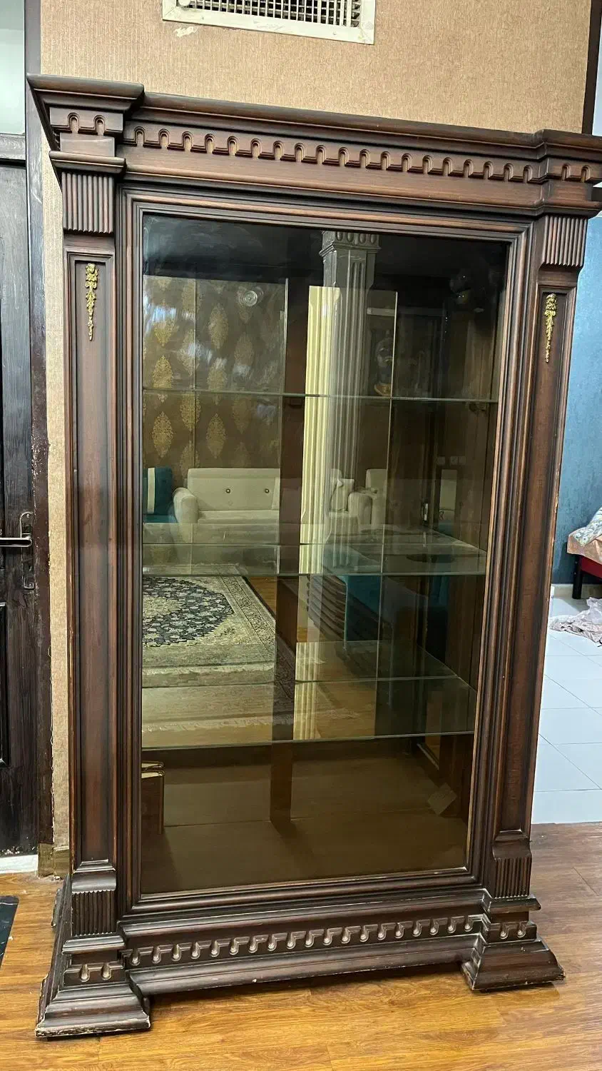 بوفه چوبی یا ویترین|بوفه، ویترین، کنسول|شاهین‌شهر, فیض|دیوار