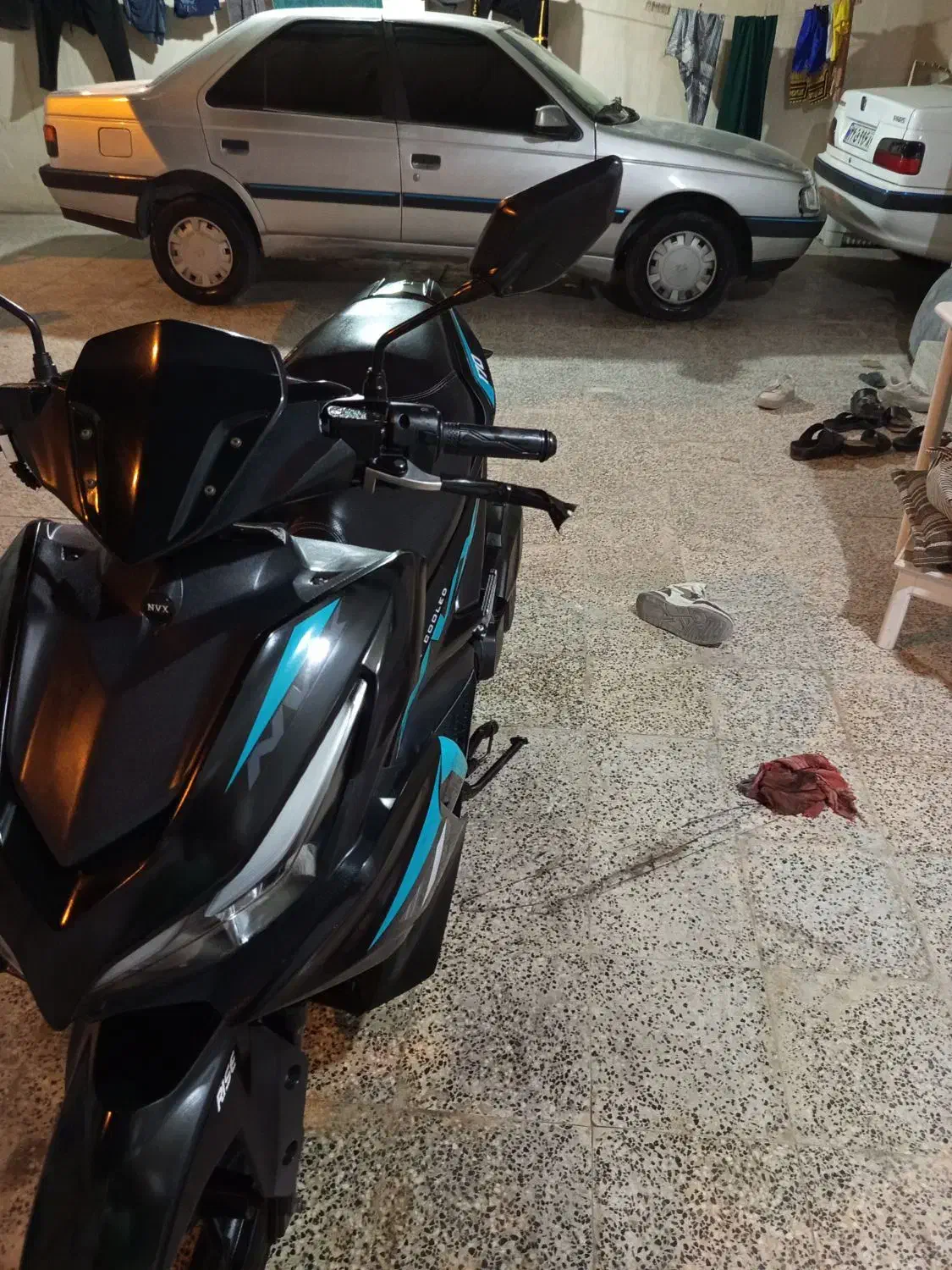 ایروکس۱۷۰|موتورسیکلت|خمیر, |دیوار