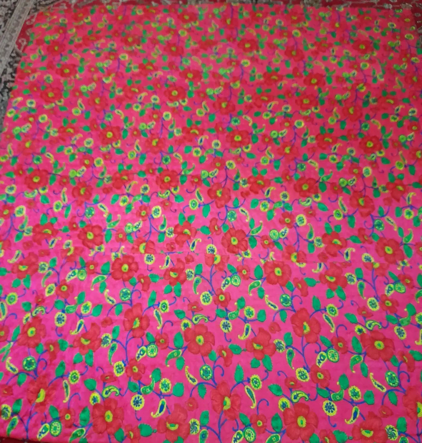 یک عددلحاف|رختخواب، بالش، پتو|زابل, |دیوار