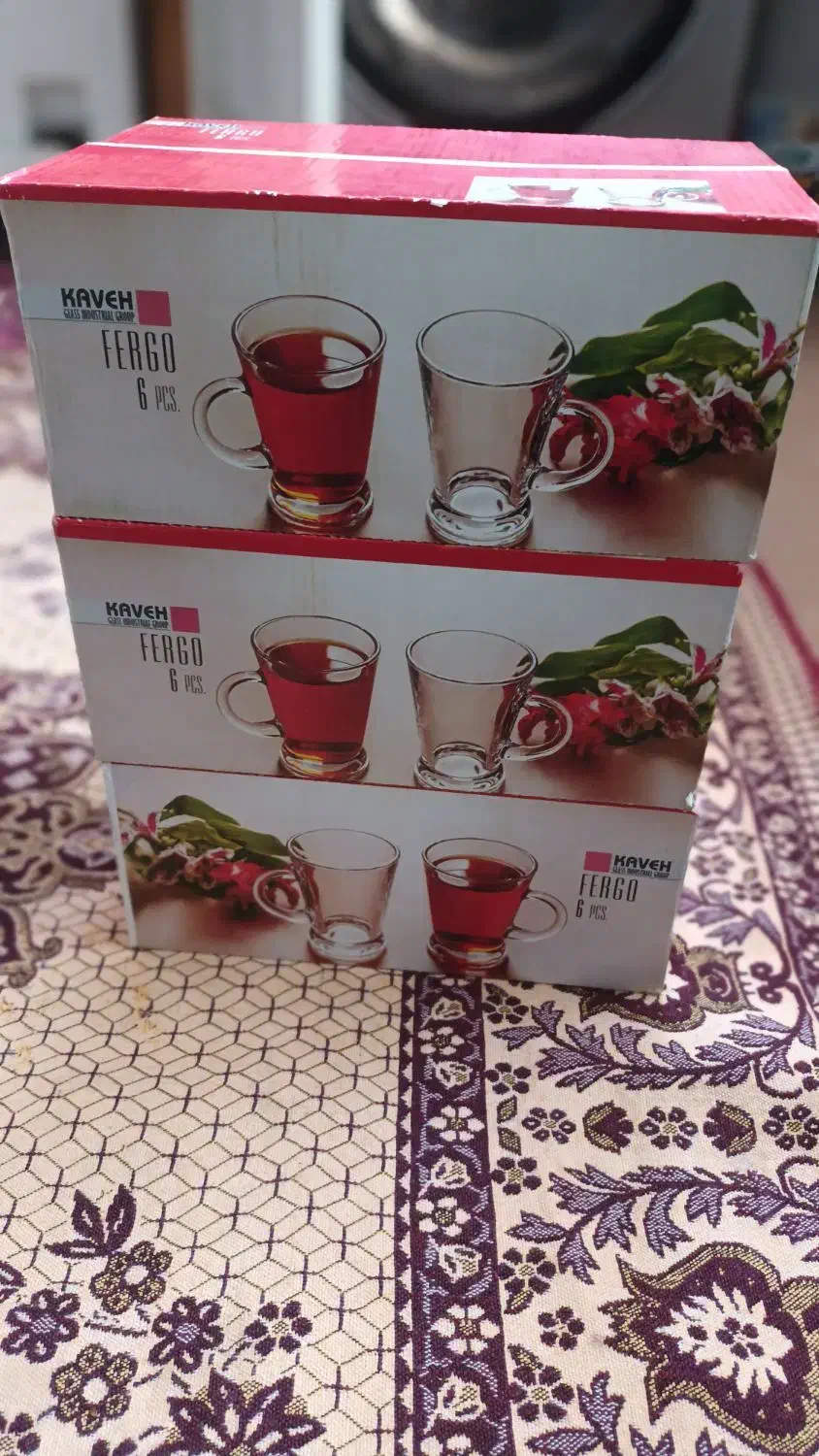 استکان ۱۸ نفر|ظروف سرو و پذیرایی|سقز, |دیوار