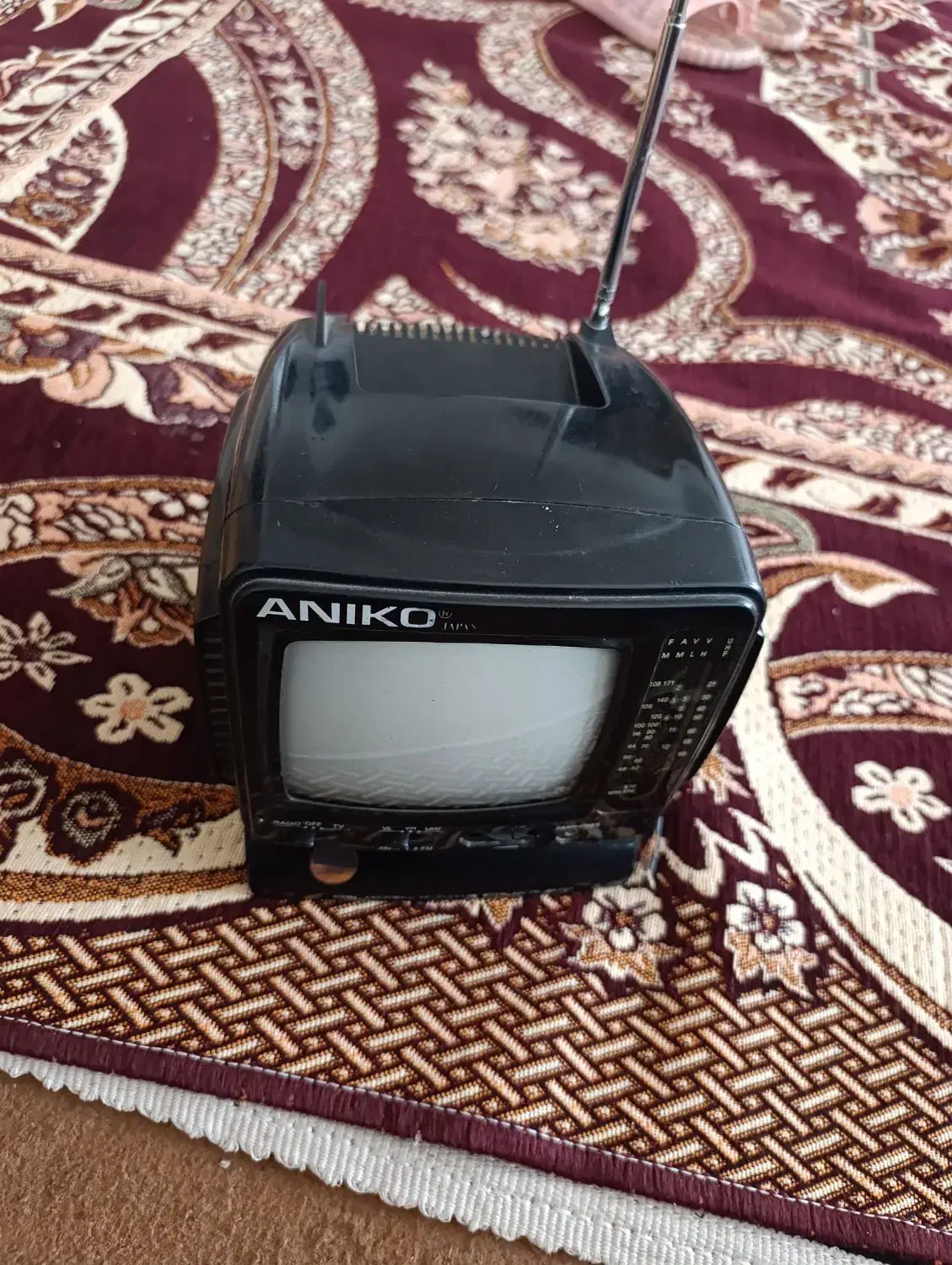 تلویزیون کوچک|تلویزیون و پروژکتور|خلخال, |دیوار