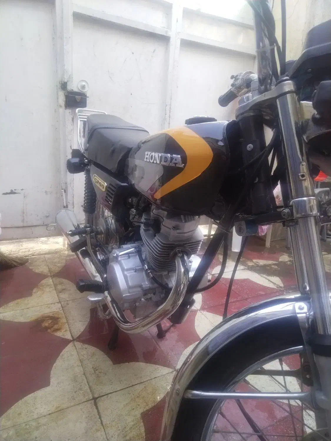 هوندا 125 فروش فوری|موتورسیکلت|شیراز, دباغ خانه|دیوار