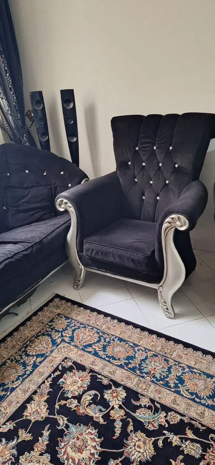 مبل راحتی مشکی|مبلمان خانگی و میز عسلی|اندیشه, شهرک کوثر|دیوار