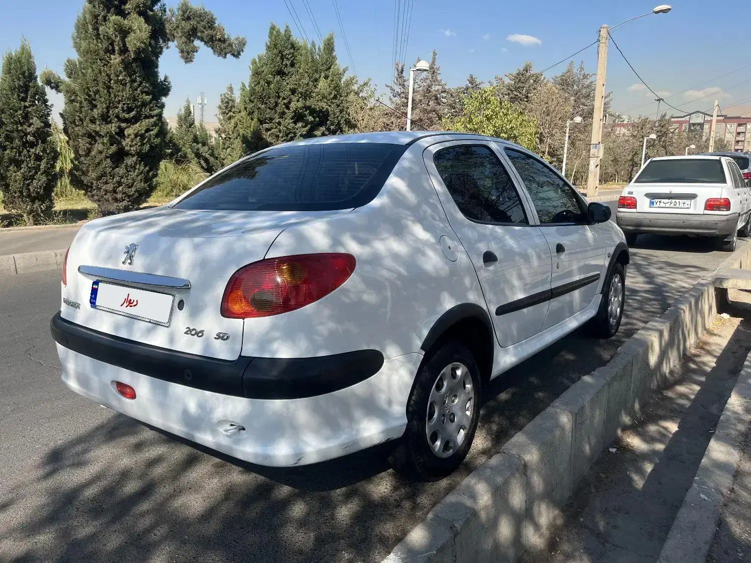 پژو ۲۰۶  مدل ۹۳|خودرو سواری و وانت|تهران, باغ فیض|دیوار