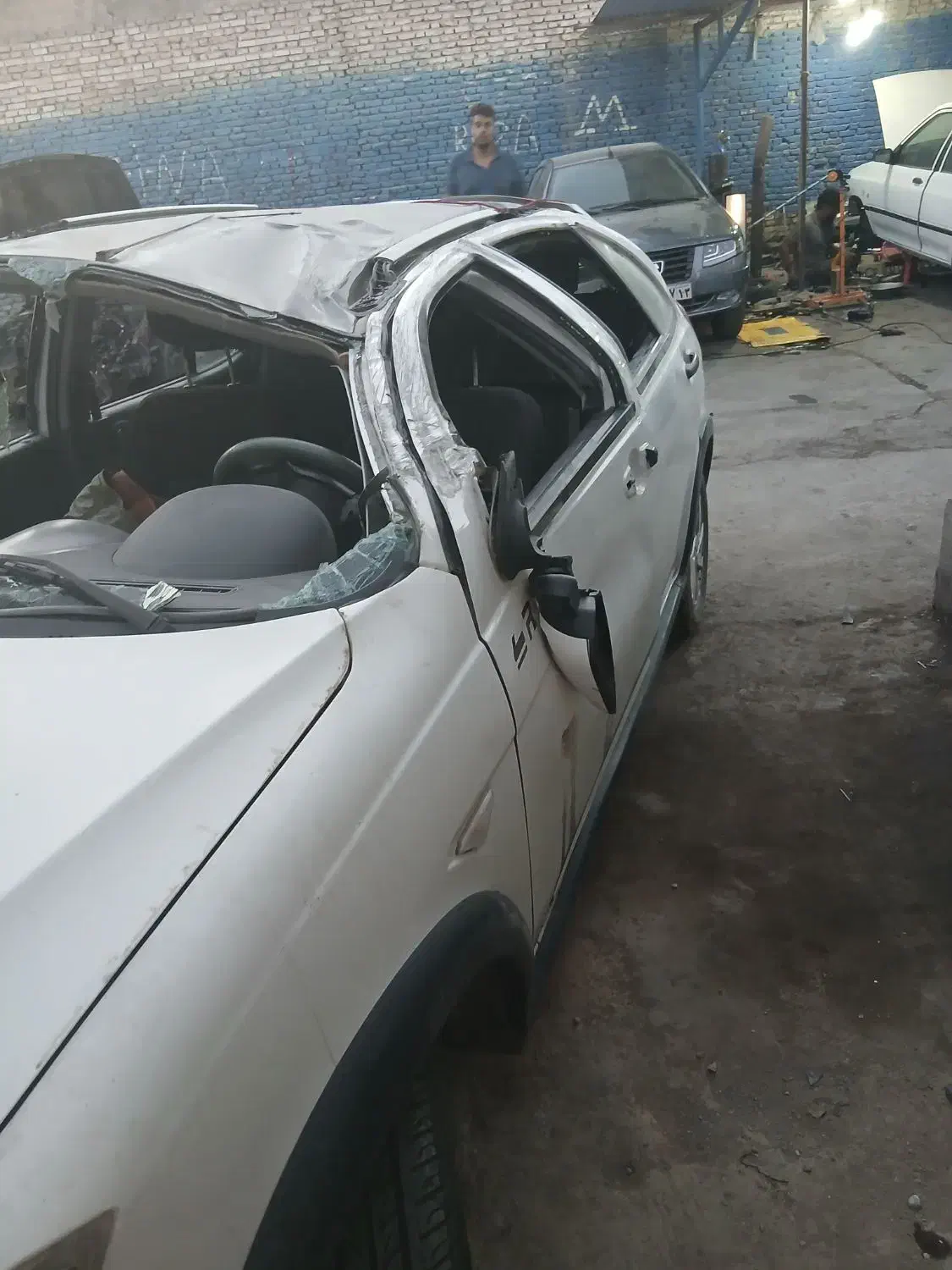 کوییک تصادفی|خودرو سواری و وانت|نجف‌آباد, صالح آباد|دیوار