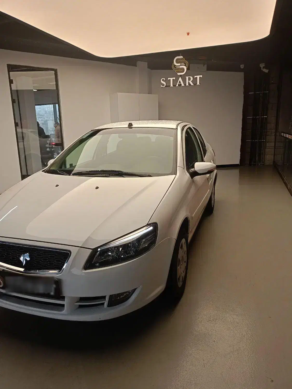 رانا پلاس  دنده *|خودرو سواری و وانت|تهران, حکمت|دیوار