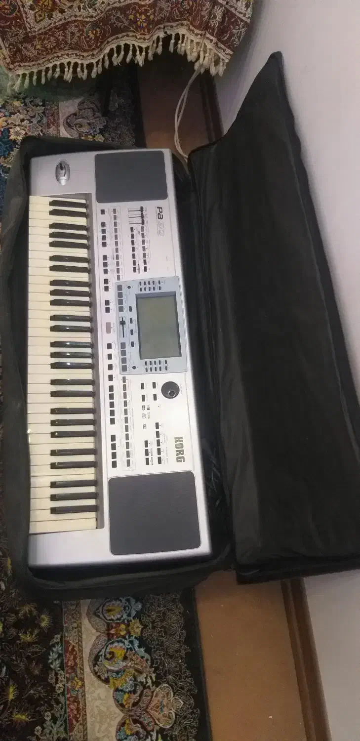 فروش کیبورد  Korg PA50|پیانو، کیبورد، آکاردئون|دلیجان, |دیوار