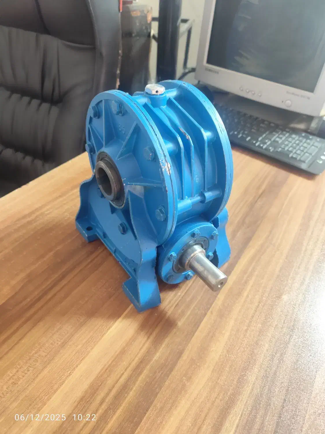 فروش گیربکس بالابر ساختمانی یکتا ۸۶|ماشین‌آلات صنعتی|کرج, کیانمهر|دیوار